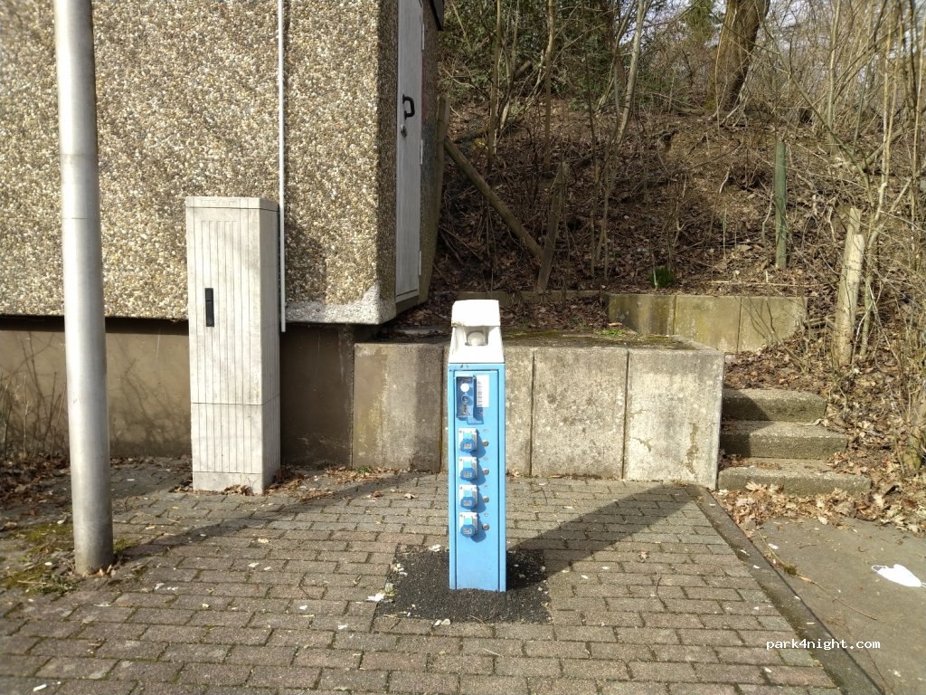 (58540) Meinerzhagen - 7 Schulplatz — foto 2