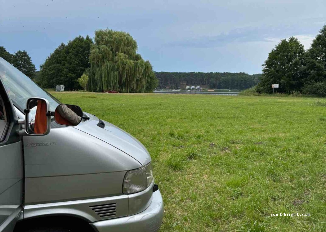 (64-360) Jezioro Błędno - — foto
