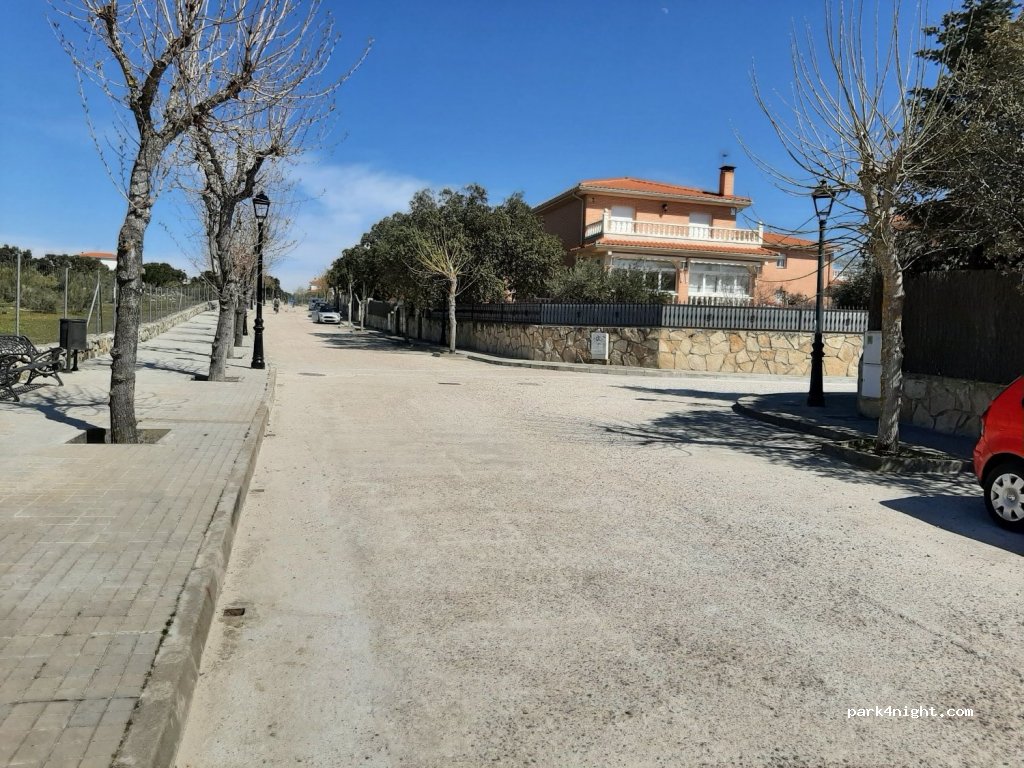 (28694) Chapinería - 25 Calle del Pozo Airón — foto 4