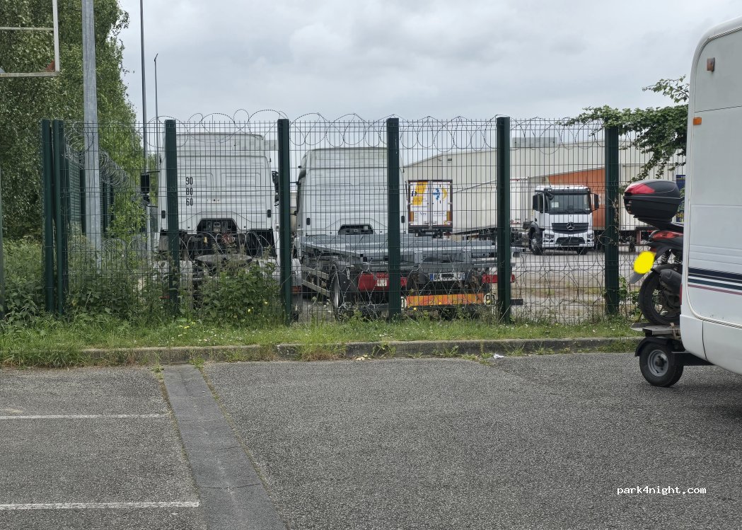 (76270) Neufchâtel-en-Bray - 27 rue des penitents — foto 5