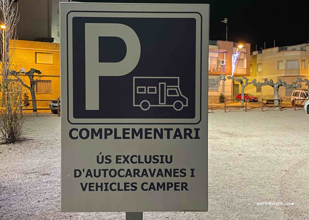 Àrea d’Autocaravanes l'Aldea — foto 2
