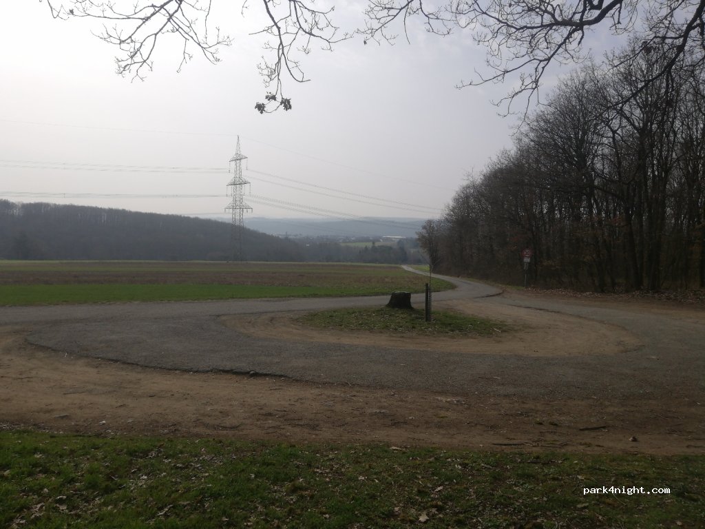 (35633) Lahnau - Unnamed Rd — foto 4