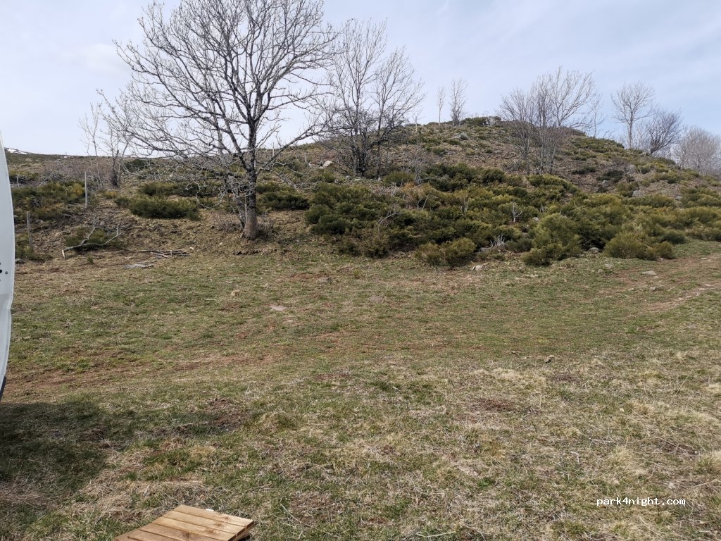 (15230) Malbo - Unnamed Road — foto