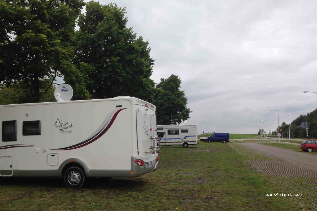 () Terneuzen - Binnenvaartweg — foto