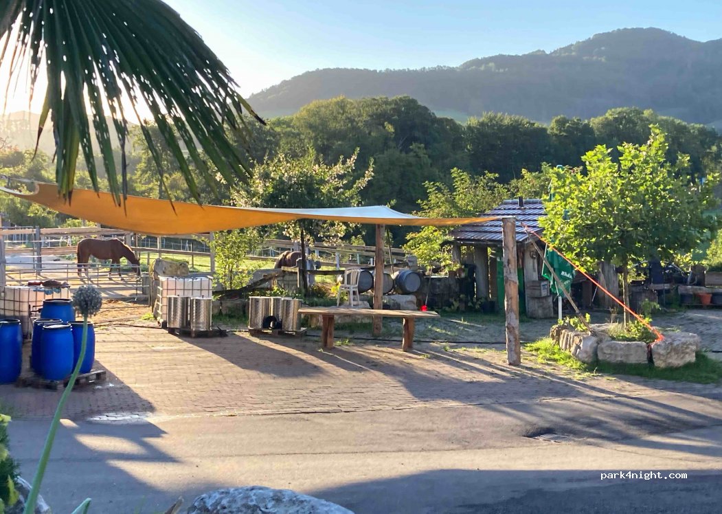 Hofladen Wolfloch Oltingen — foto 4