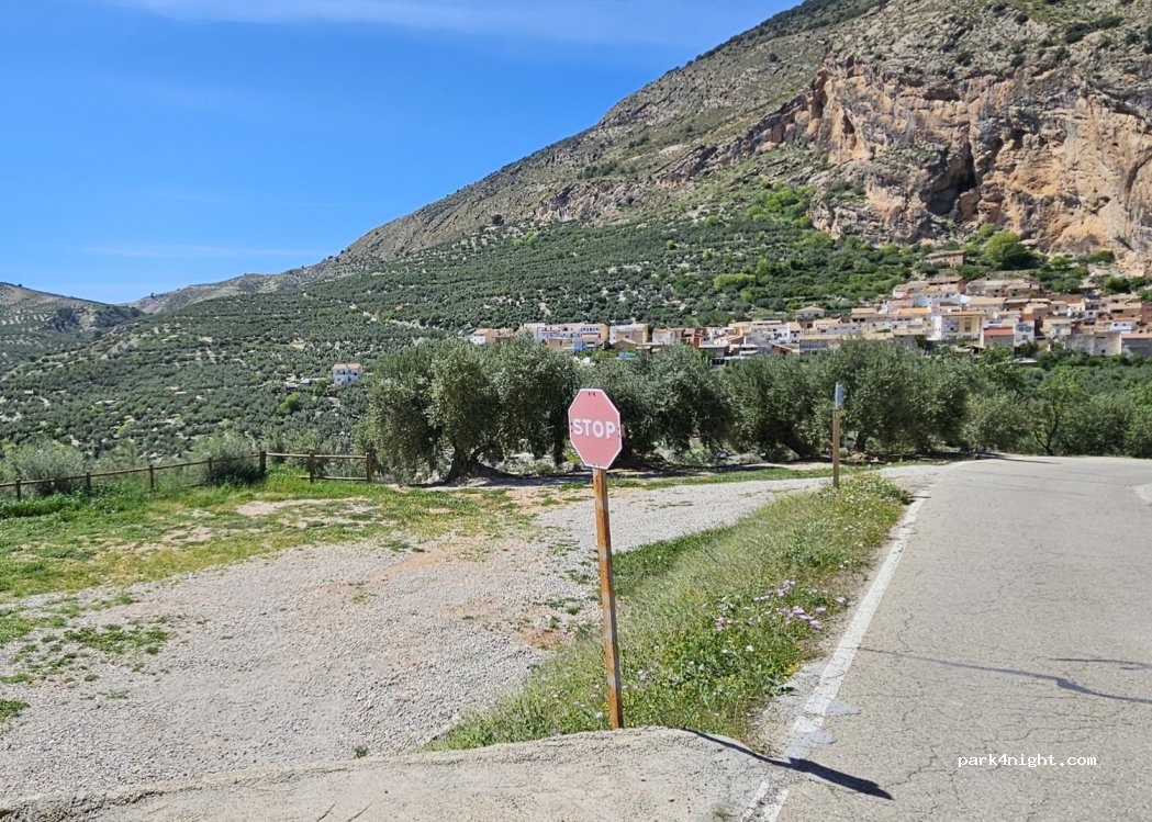 (23489) Quesada - Calle Cueva del Agua — foto 3