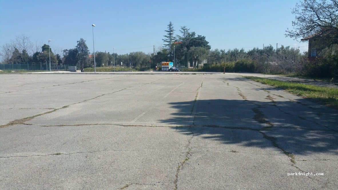 (66010) Giuliano Teatino - 39 Via Piane — foto