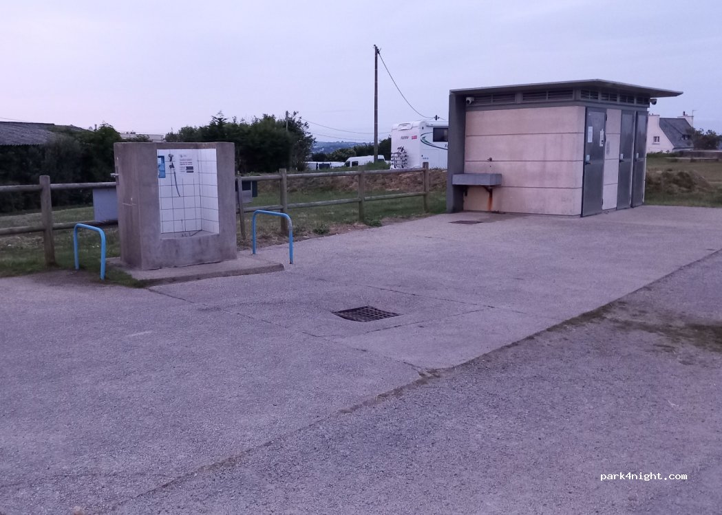 Aire de camping-cars de Plougonvelin — foto 2