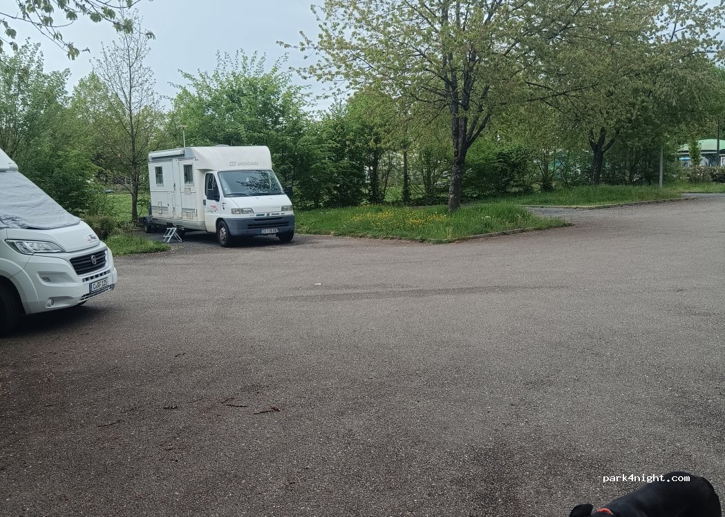 Aire de Camping-car de Montceau-les-Mines — foto 3