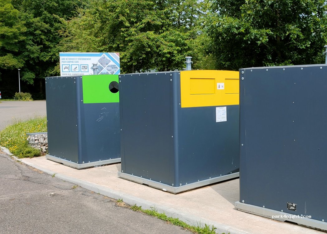 Aire de Camping-car de Montceau-les-Mines — foto 5
