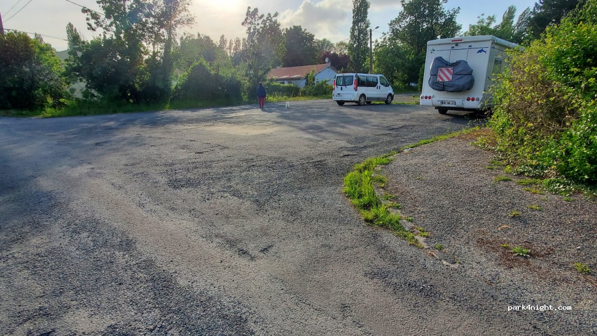 (17230) Marans - 13 Rue Rive Droite de la Sèvre — foto