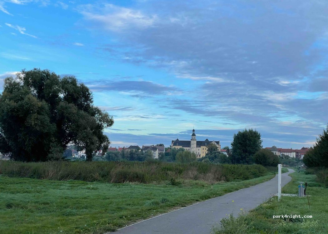 (06786) Oranienbaum-Wörlitz - 1 Elbterrasse — foto 2