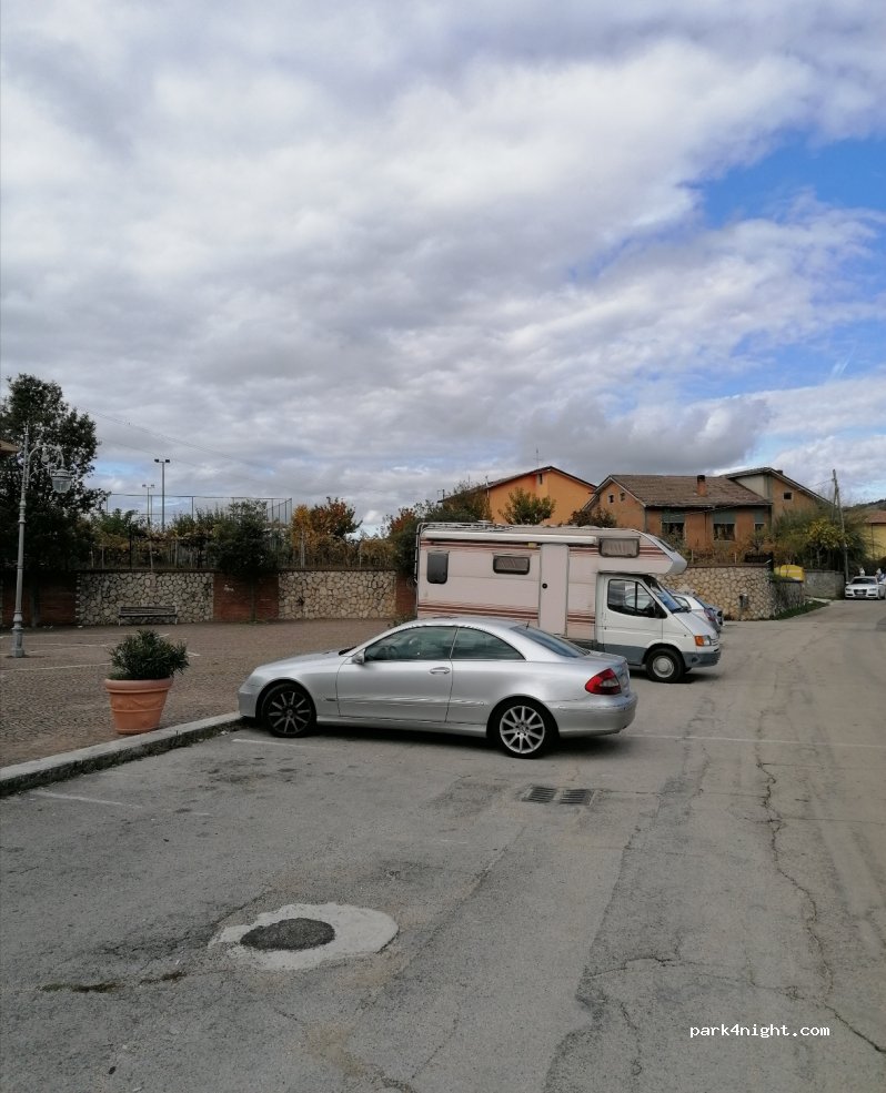 (03010) Torre Cajetani - 9 Via Circonvallazione Cerano — foto