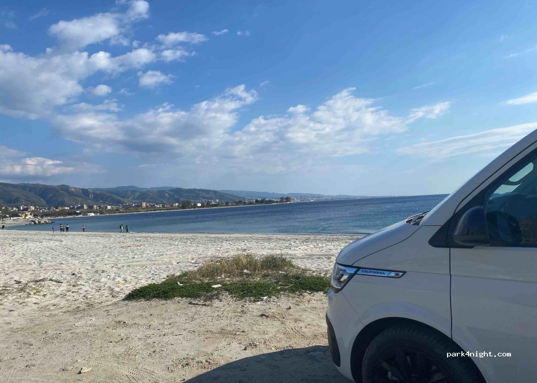 (89135) Reggio Calabria - 8 Via Garibaldini — foto