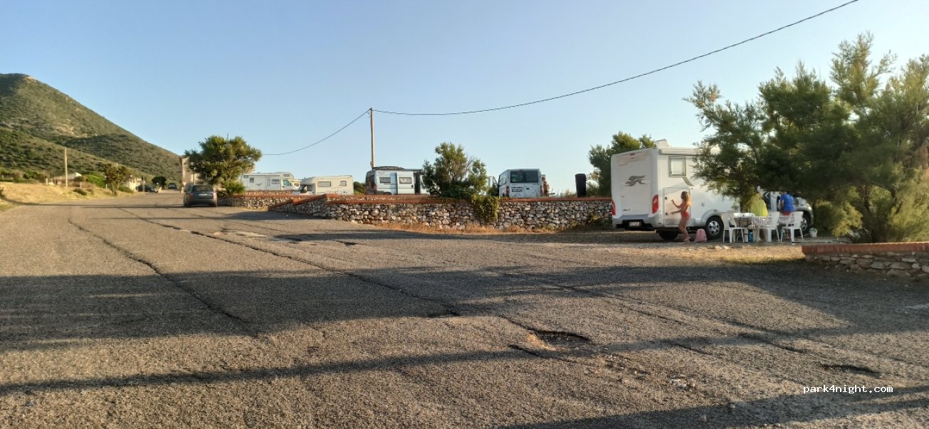 Area Sosta Camper San Nicolò — foto