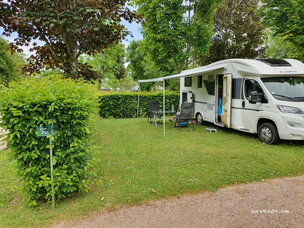 Camping de mon Village de Vatan (Camping-Car Park) — foto