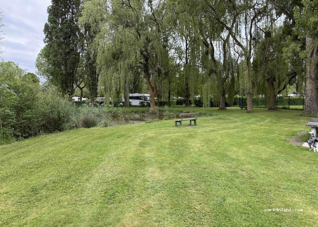 Camping de mon Village de Vatan (Camping-Car Park) — foto 5