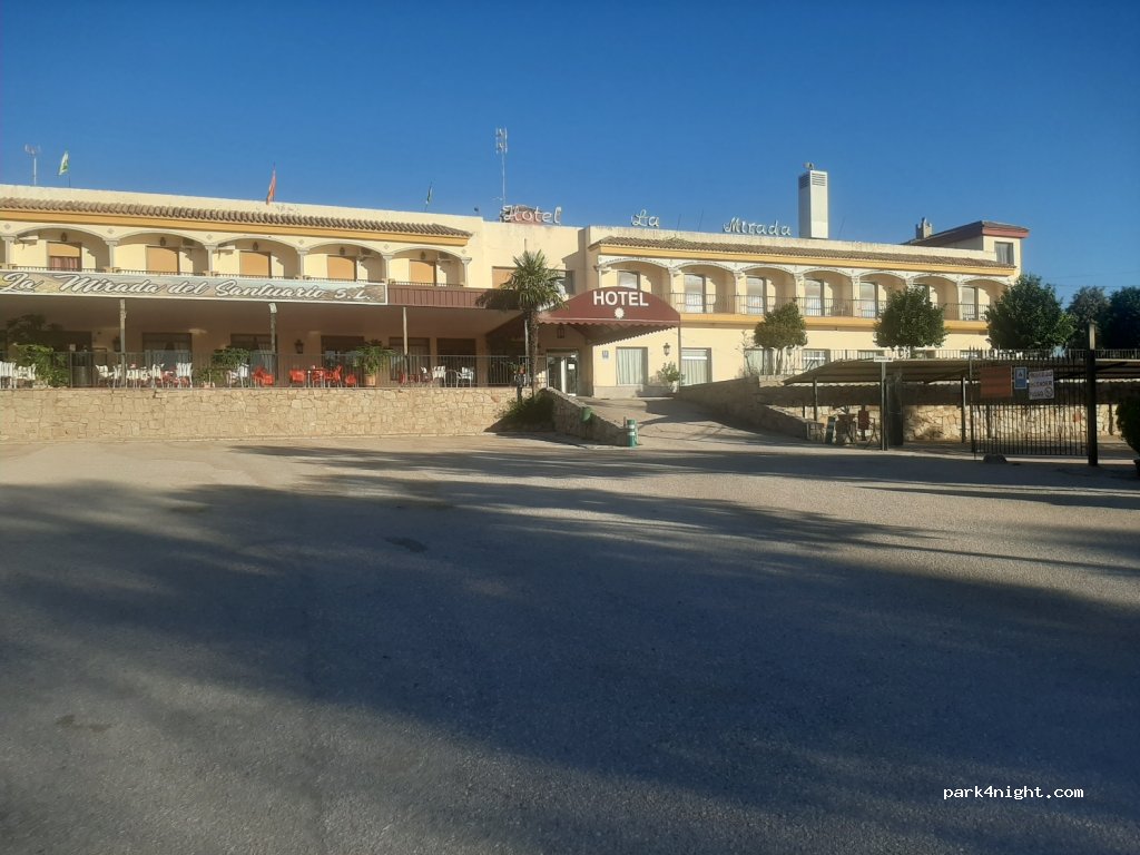 Camping en el hotel La mirada — foto 2