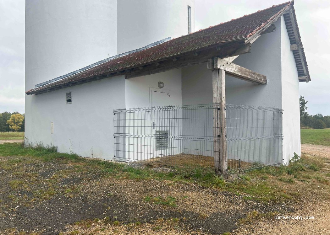 (51290) Giffaumont-Champaubert - 51290 Le Champ Devant — foto 2