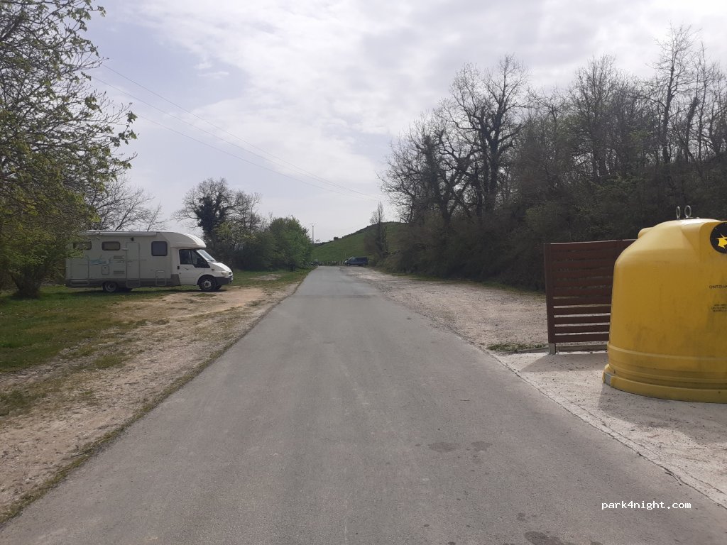 (01250) Araia - 2 Calle San Martin — foto
