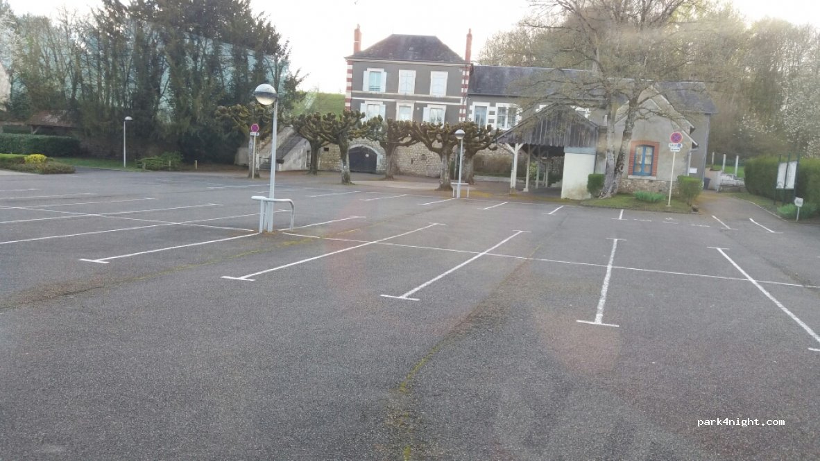 (18140) La Chapelle-Montlinard - 31-151 Route du Canal — foto 2