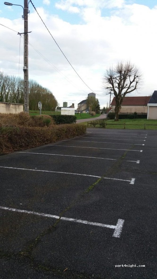 (18140) La Chapelle-Montlinard - 31-151 Route du Canal — foto 3