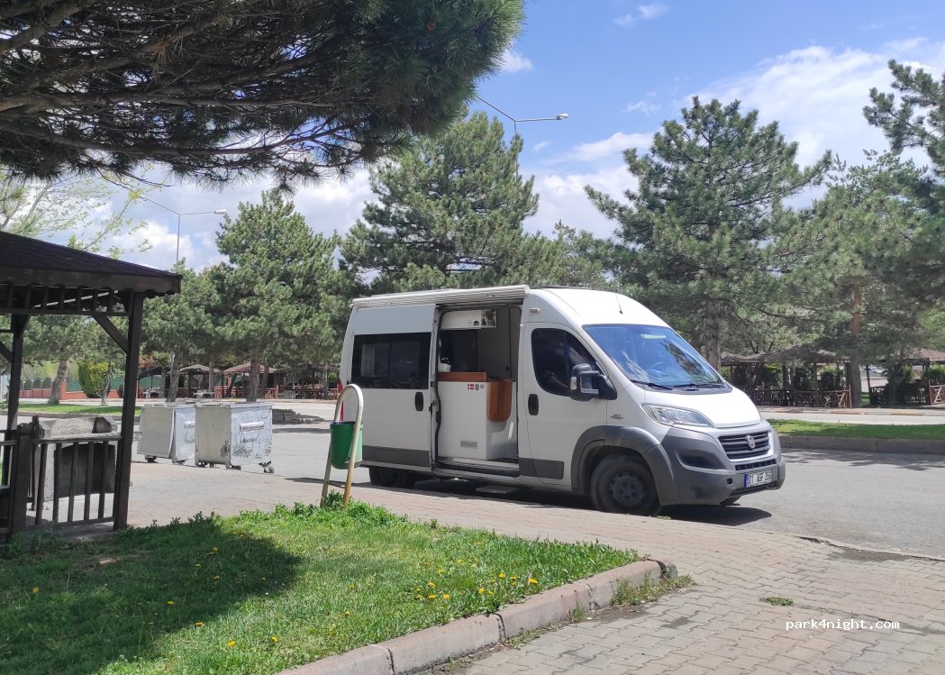 (58500) Yıldızeli - Unnamed Road — foto 5