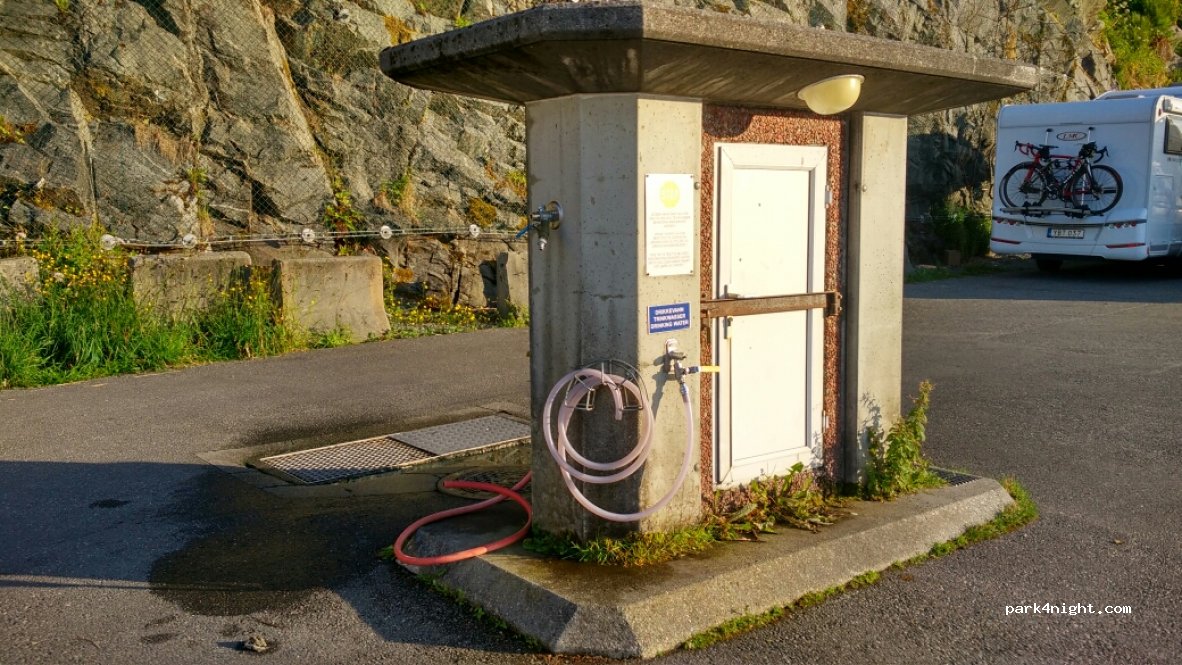 Hjelsetgården bobilparkering — foto 2