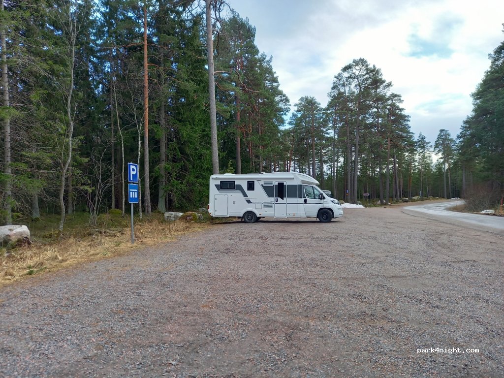 (10660)  - 320 Leksvallintie — foto