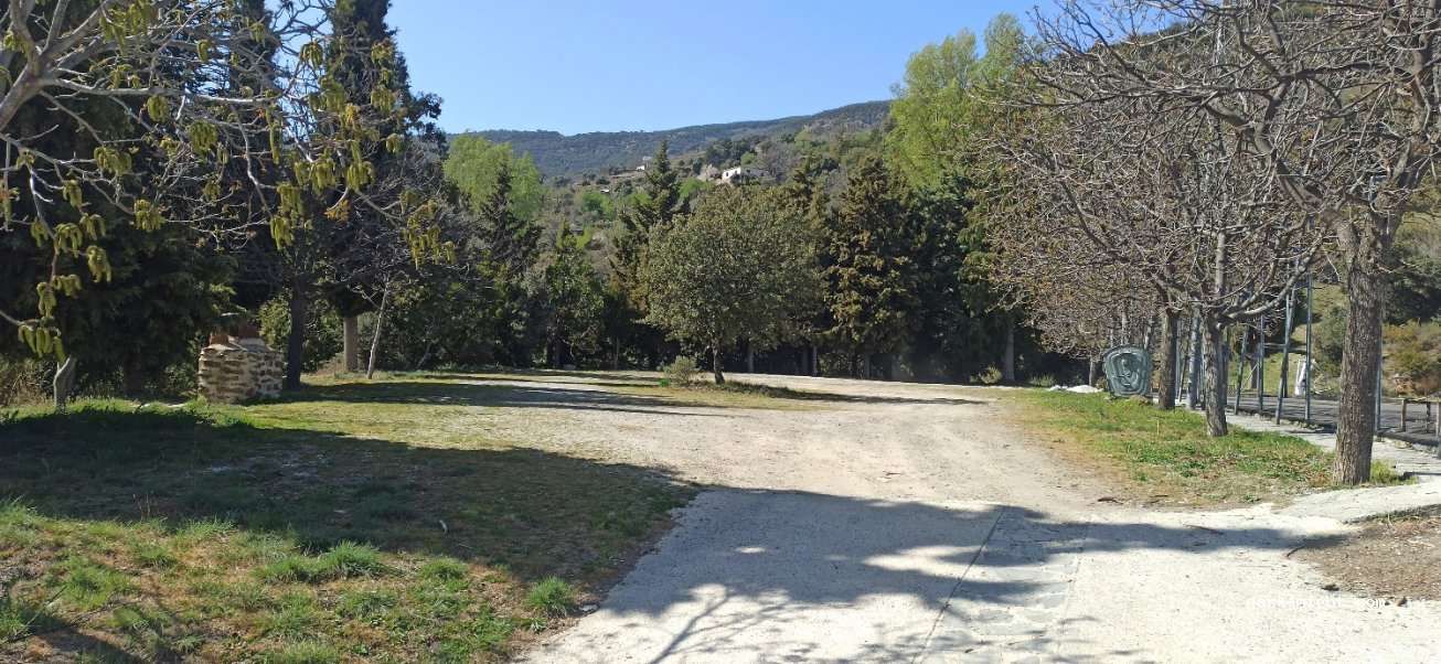 (18415) Pórtugos - Camino del Arroyo — foto 2