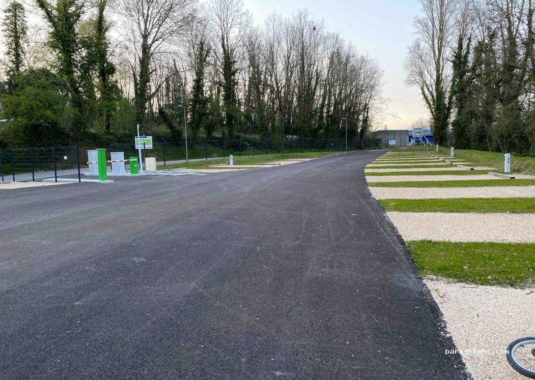 (01420) Seyssel - Quai du Rhône — foto