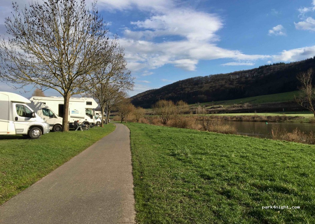 Wohnmobilstellplatz Zeltingen — foto 3