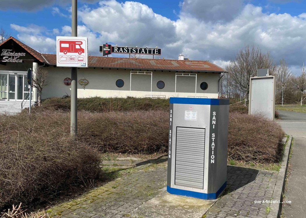 (04626) Löbichau - Manfred-von-Brauchitsch-Platz — foto