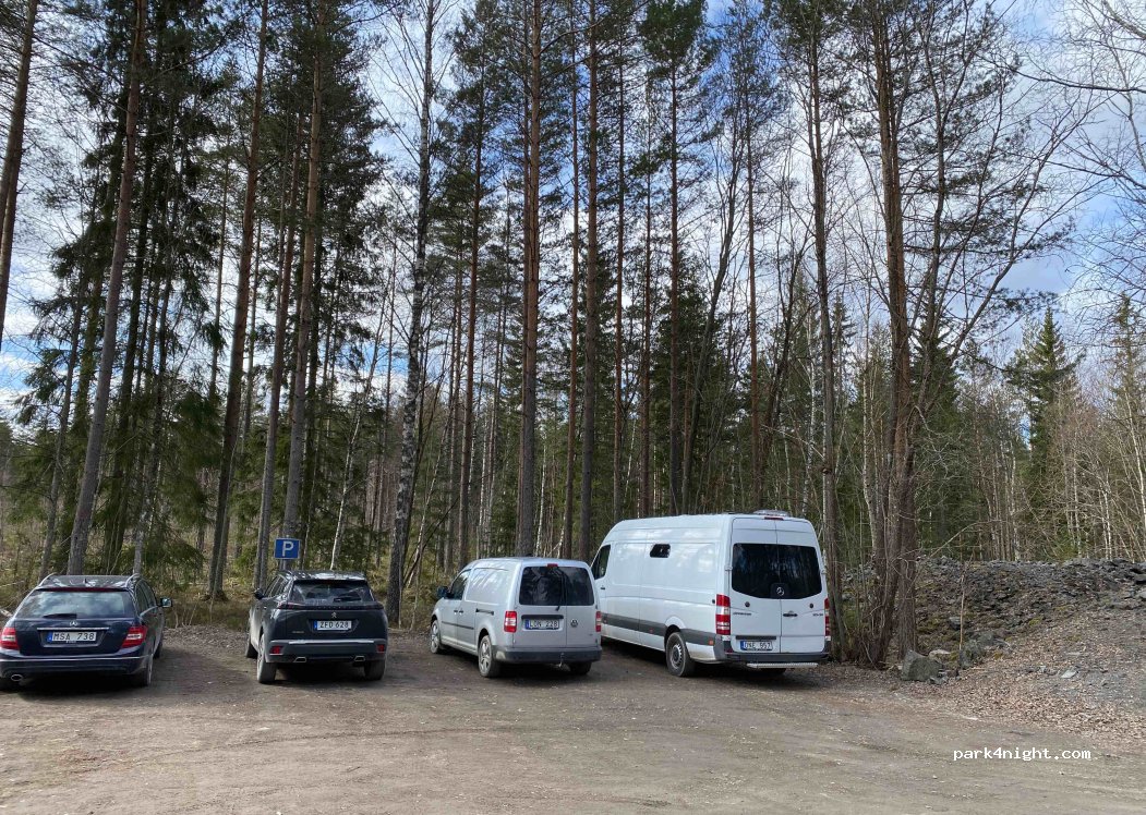 (682 40)  - 67 Högbergsvägen — foto
