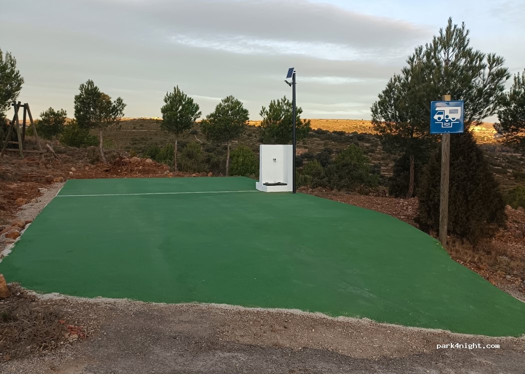 (12161) La Torre d'en Besora - Unnamed Road — foto 3