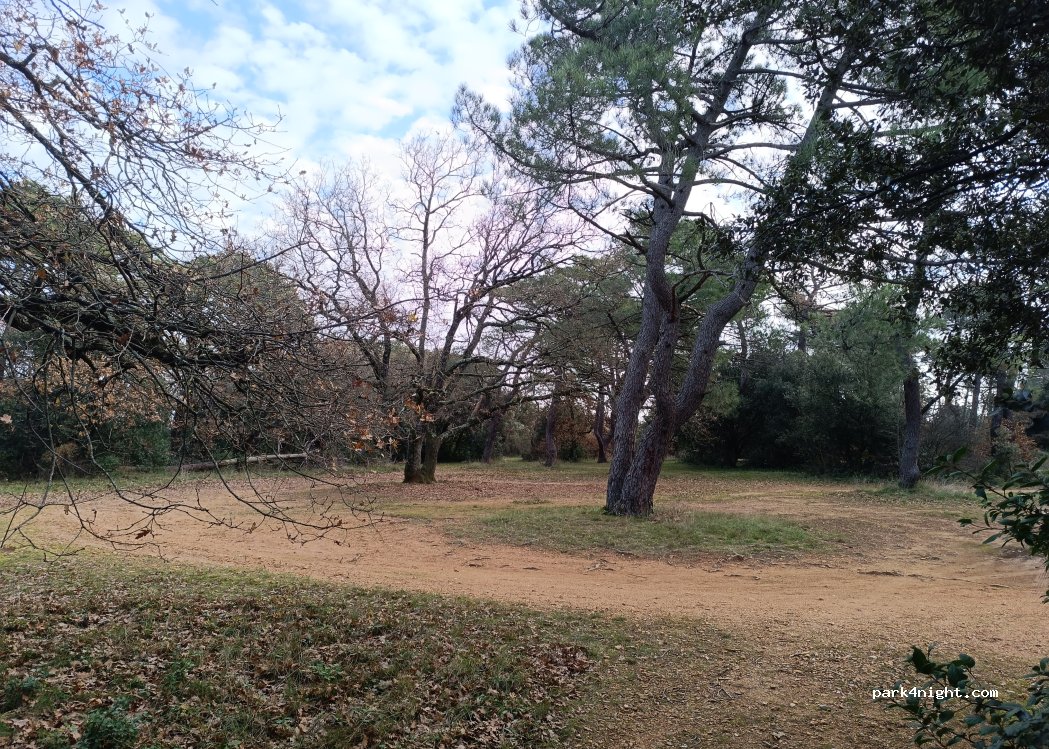 (26200) Montélimar - Chemin du Bois de Lion À Montboucher — foto 3