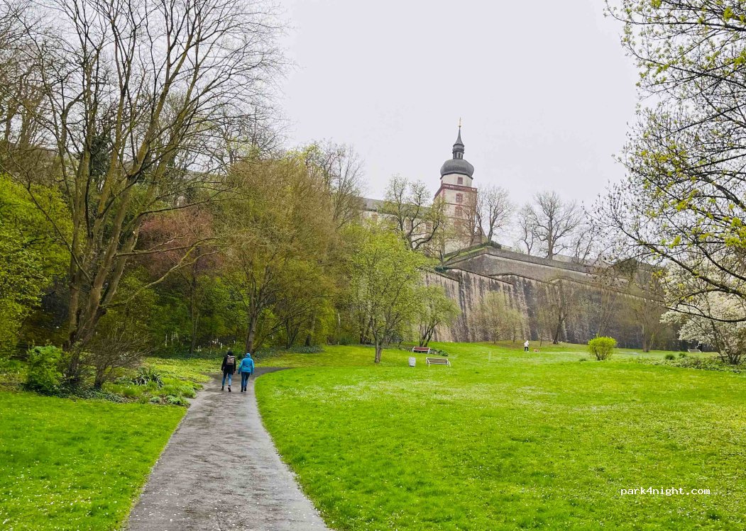 (97082) Würzburg - Oberer Burgweg — foto 3