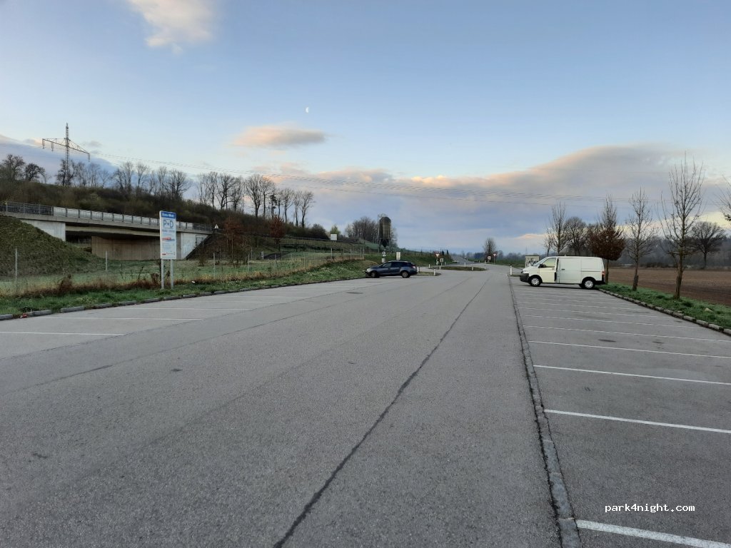 (4470) Enns - 25 Samesleitner Straße — foto