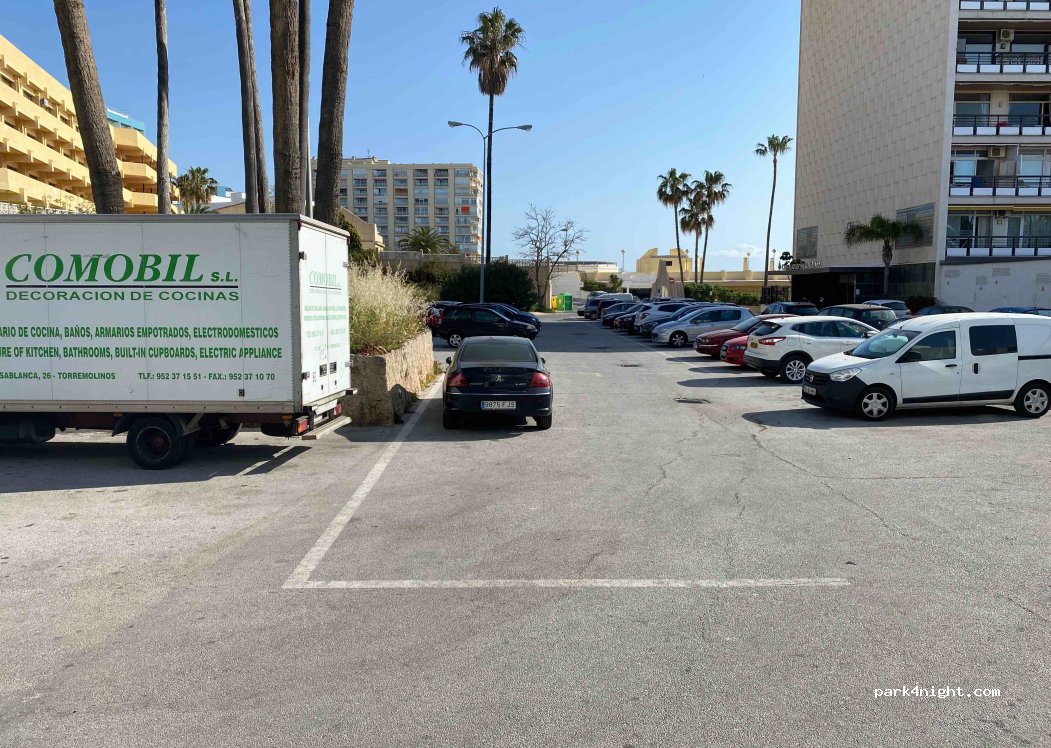 (29620) Torremolinos - 1 Calle Castillo del Inglés — foto