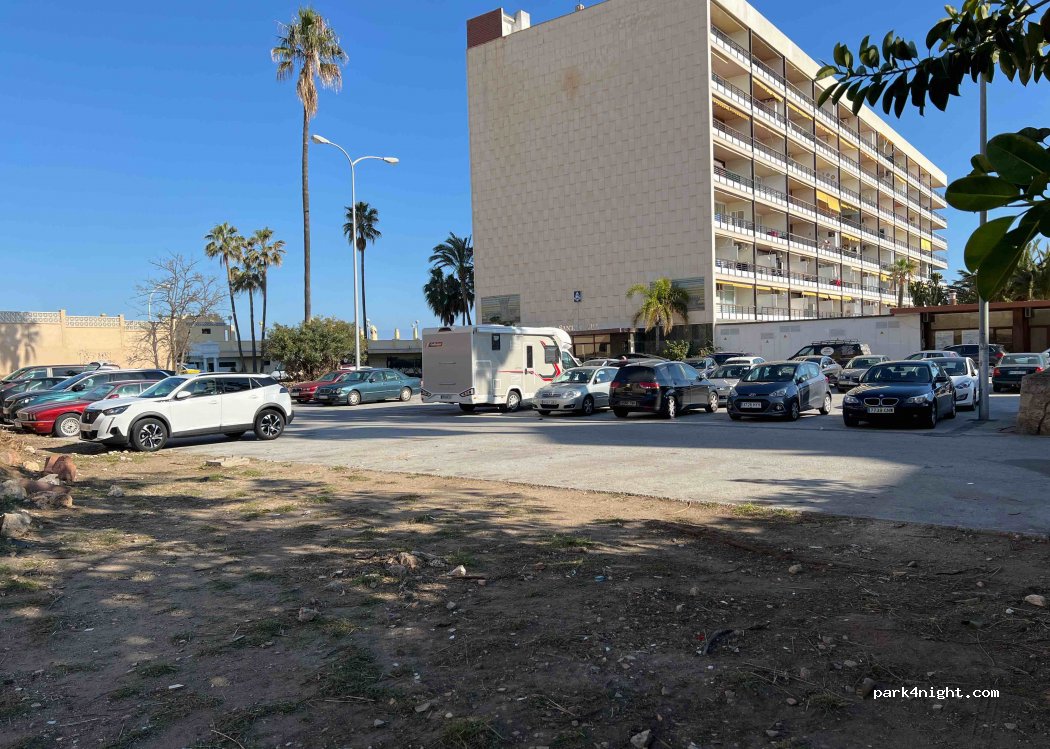 (29620) Torremolinos - 1 Calle Castillo del Inglés — foto 2