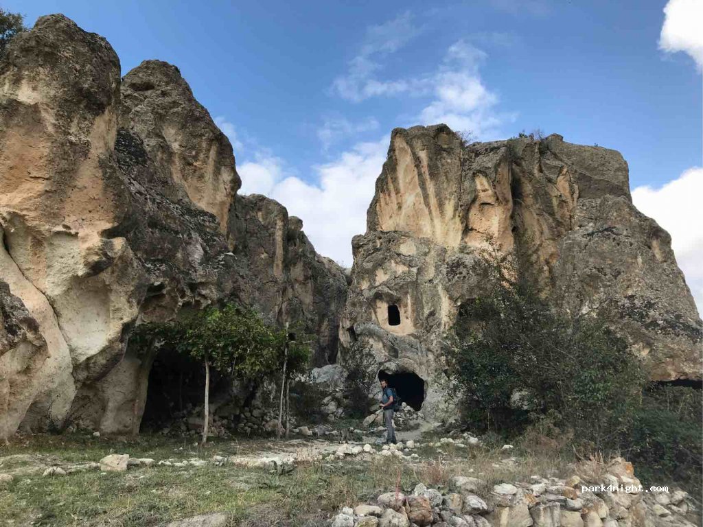 () Ayazini - Unnamed Road — foto