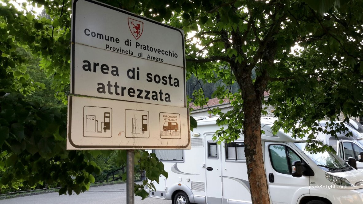 (52015) Pratovecchio - 801 Via Arno — foto