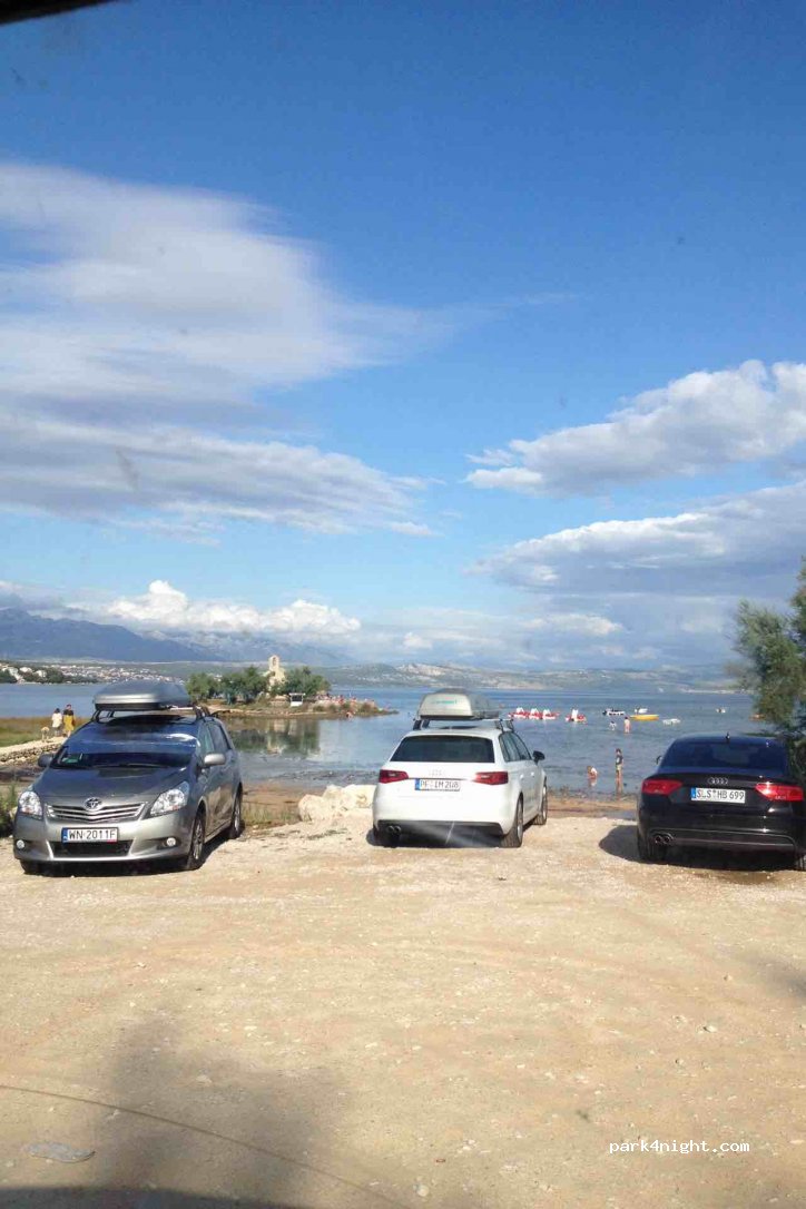 (23242) Posedarje - Unnamed Road — foto