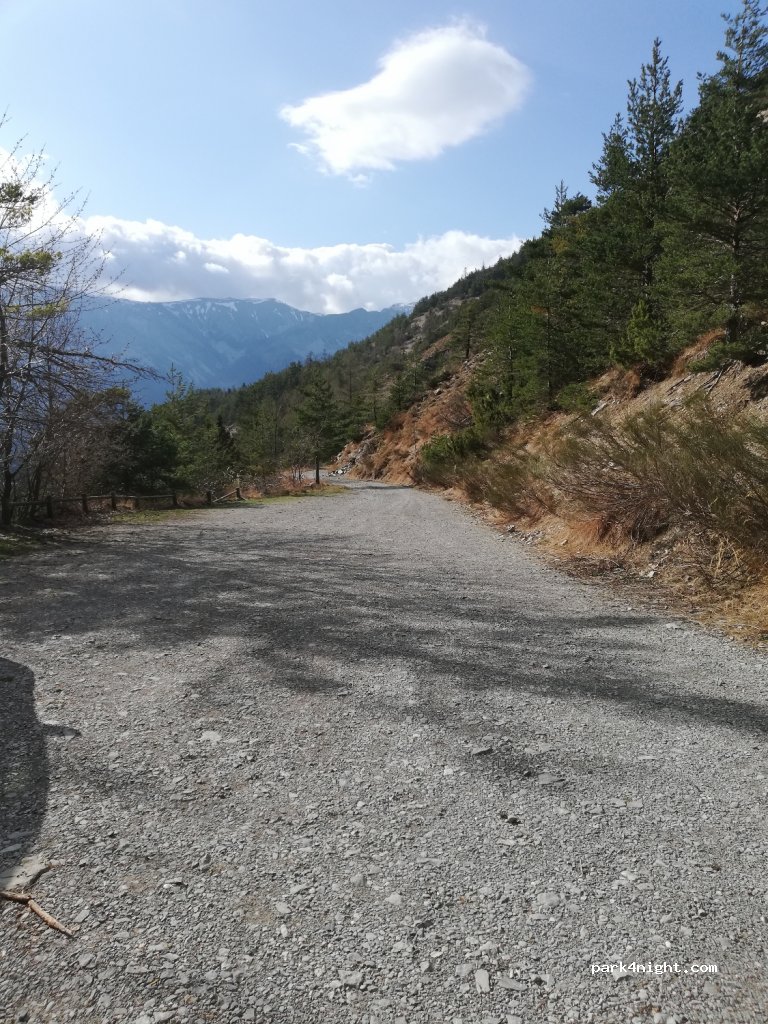 (04370) Beauvezer - Unnamed Road — foto