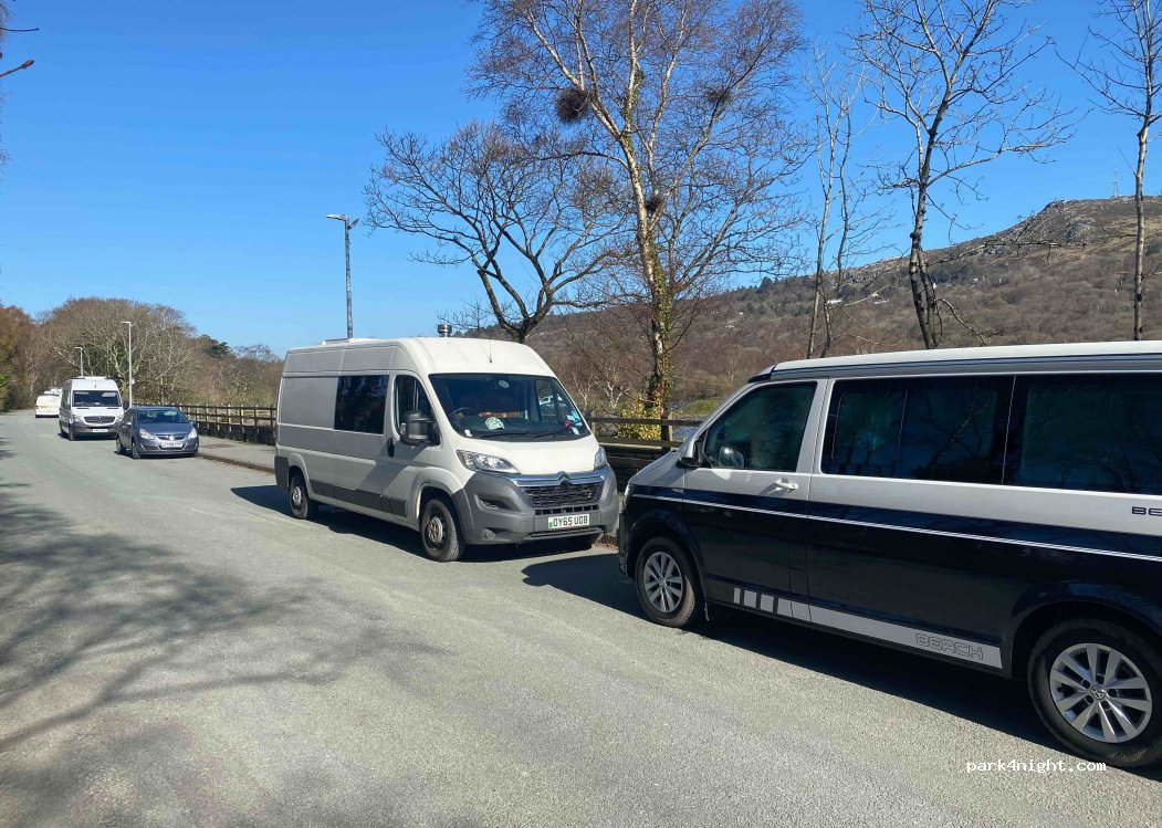 (LL55 4PX)  - 3 Ystad Ddiwydiannol Y Glyn — foto