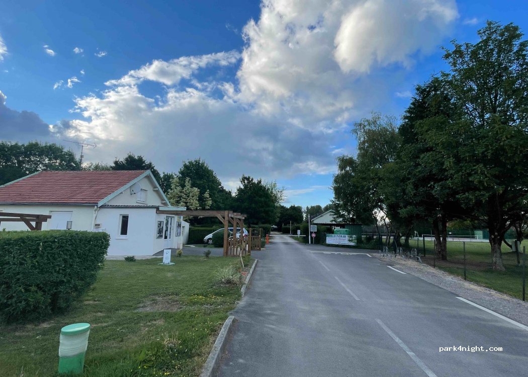 Camping Municipal Le Vallage — foto 2