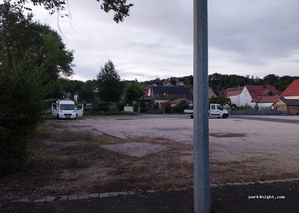 (96152) Burghaslach - 1 Kirchplatz — foto 3