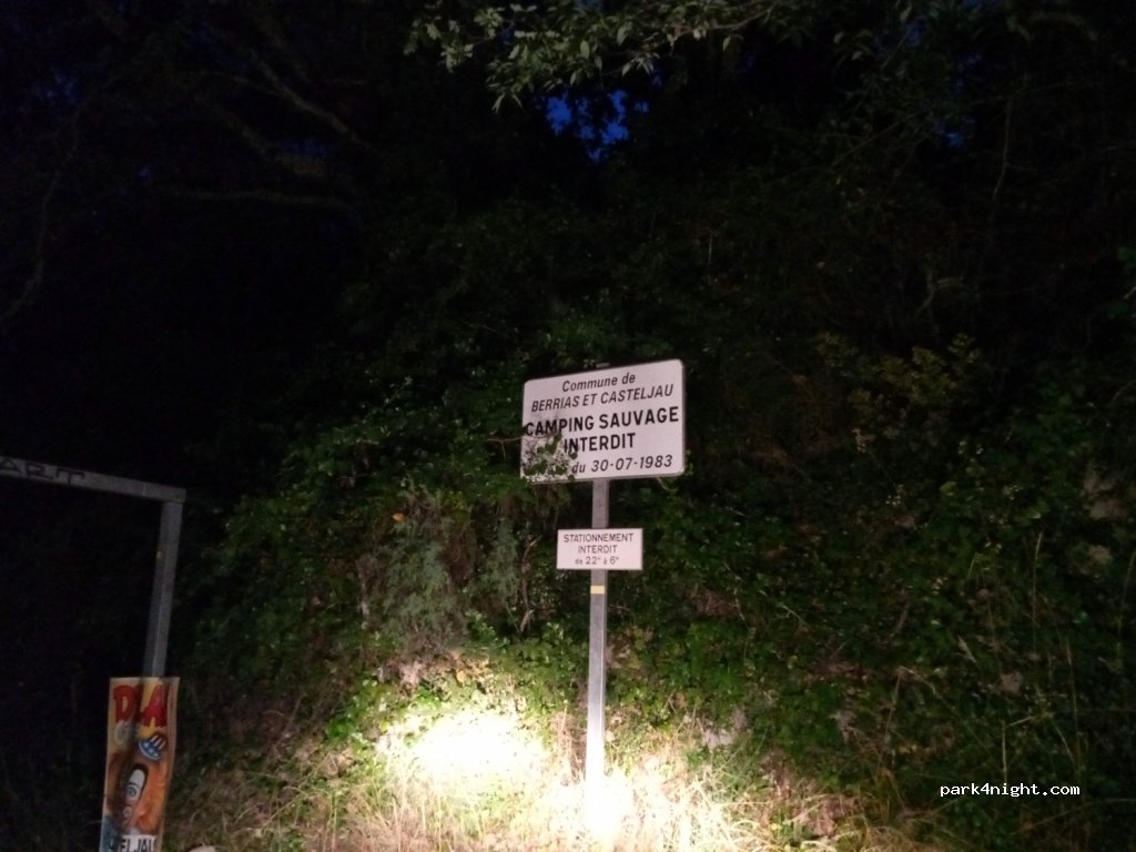 (07460) Berrias-et-Casteljau - D252 — foto 3