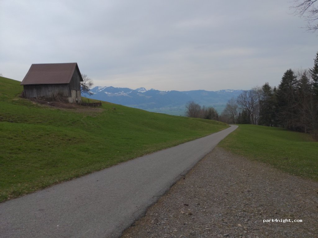 (8739) Rieden - Gnippen — foto