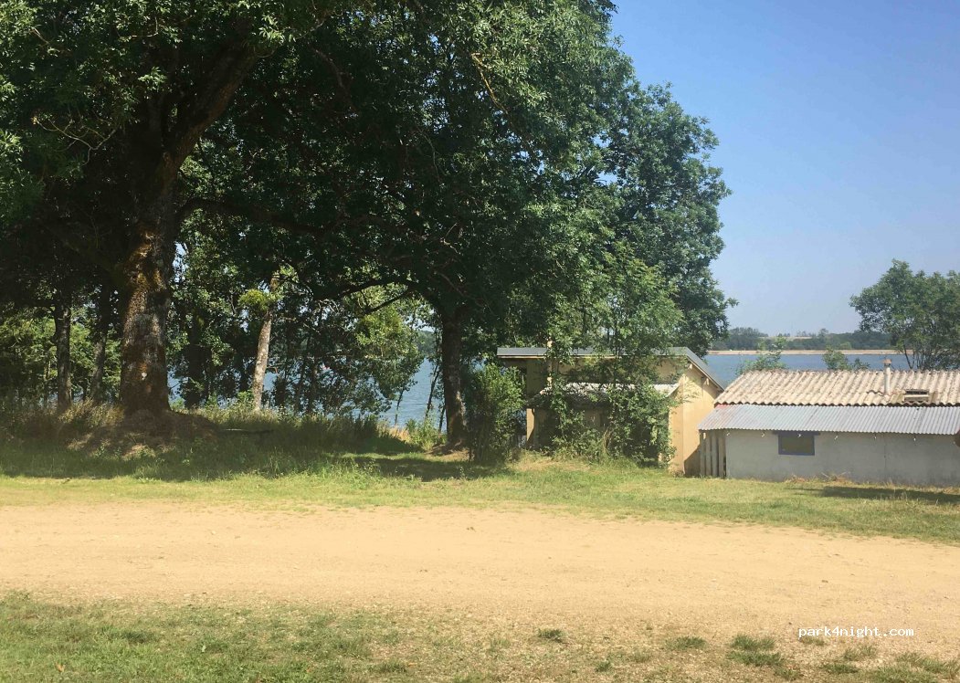 (52190) Villegusien-le-Lac - 25 Rue du Bocage — foto 2